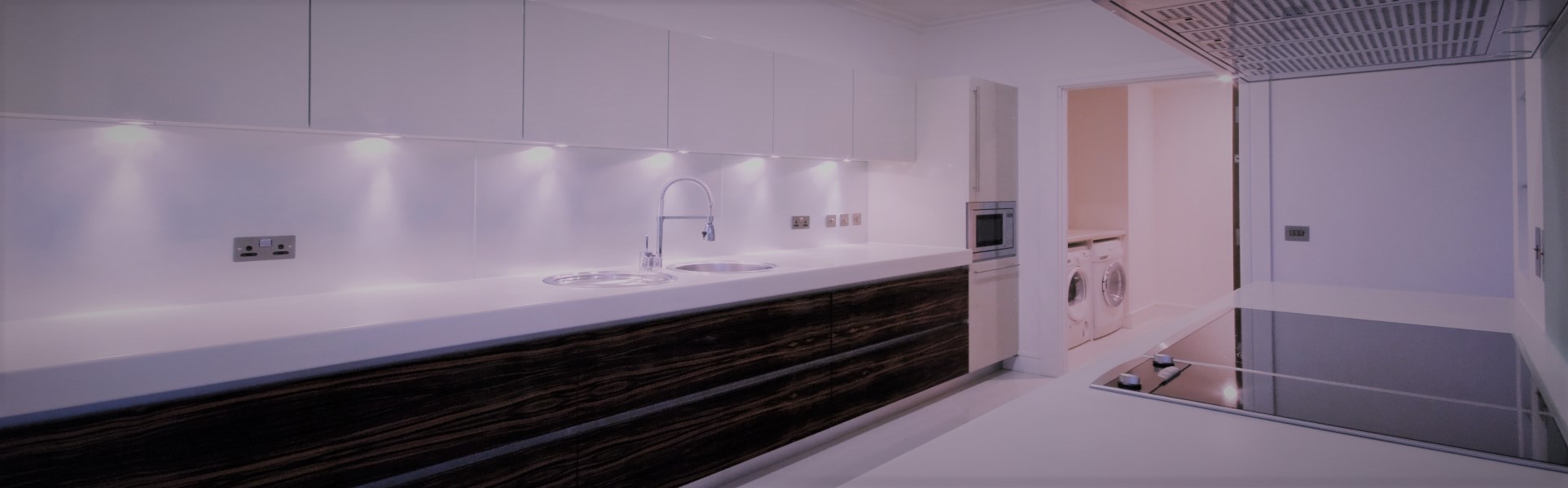 Slider, Glass Splashbacks Installed in Bellingham | Kitchen & Bathroom Styles